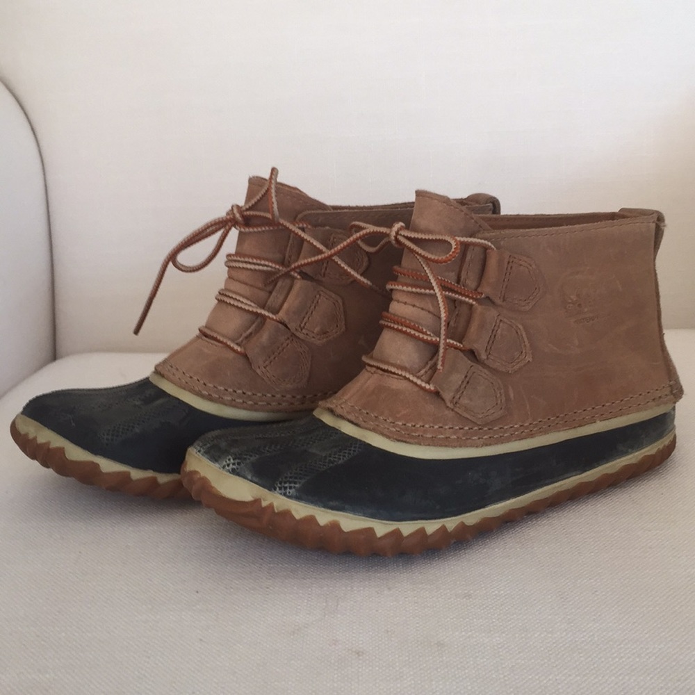 Sorel Waterproof Out ‘N About Plus Boot Size 7